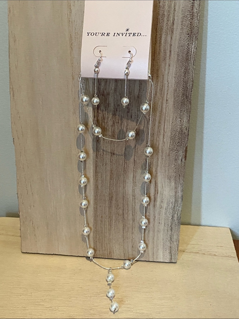 New Elegant Silver Pearl Drop Necklace, bracelet & Earrings Set